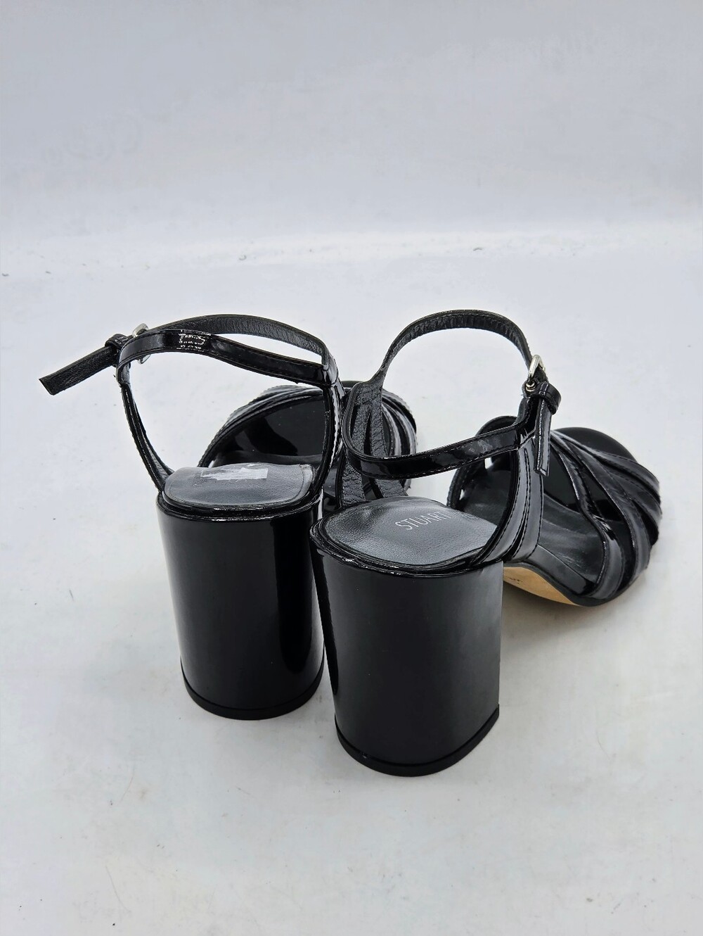 Stuart Weitzman Black Patent Leather Strappy Block Heel Sandals - Size 6M - Picture 9 of 15
